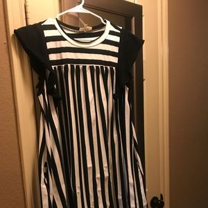 Listicle striped dress